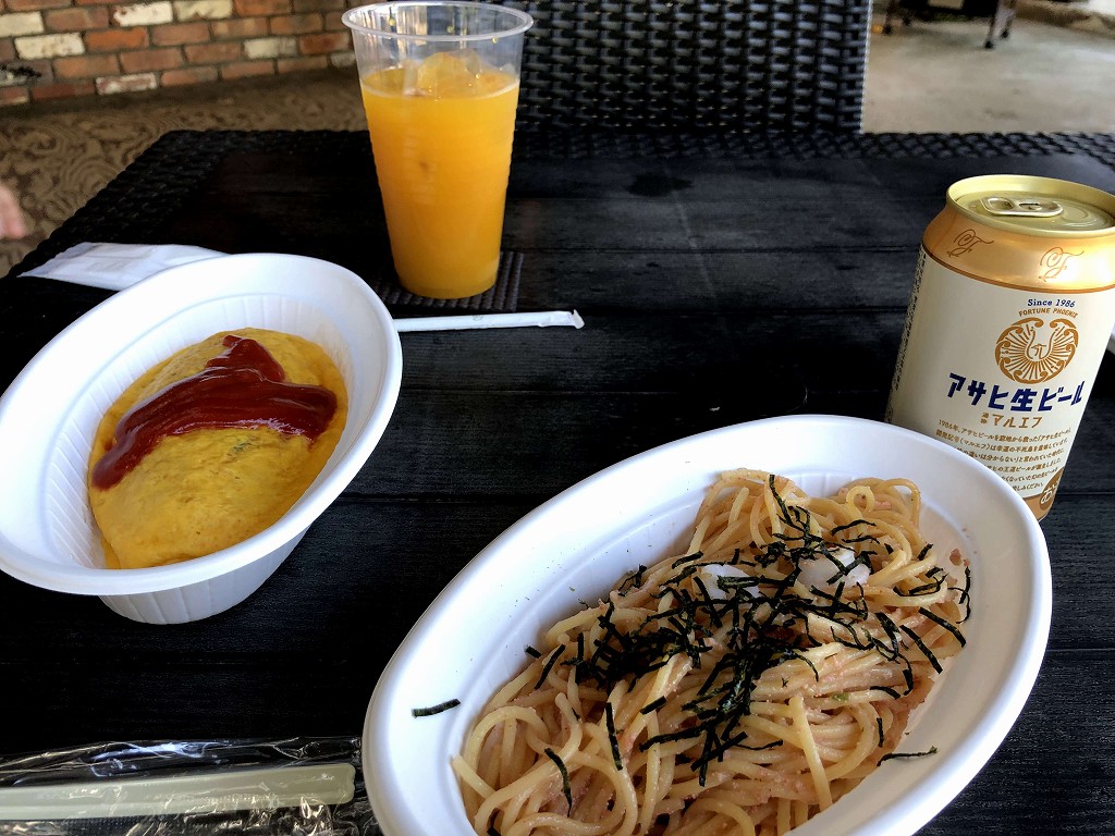 友ヶ島のラピュカフェで昼飯