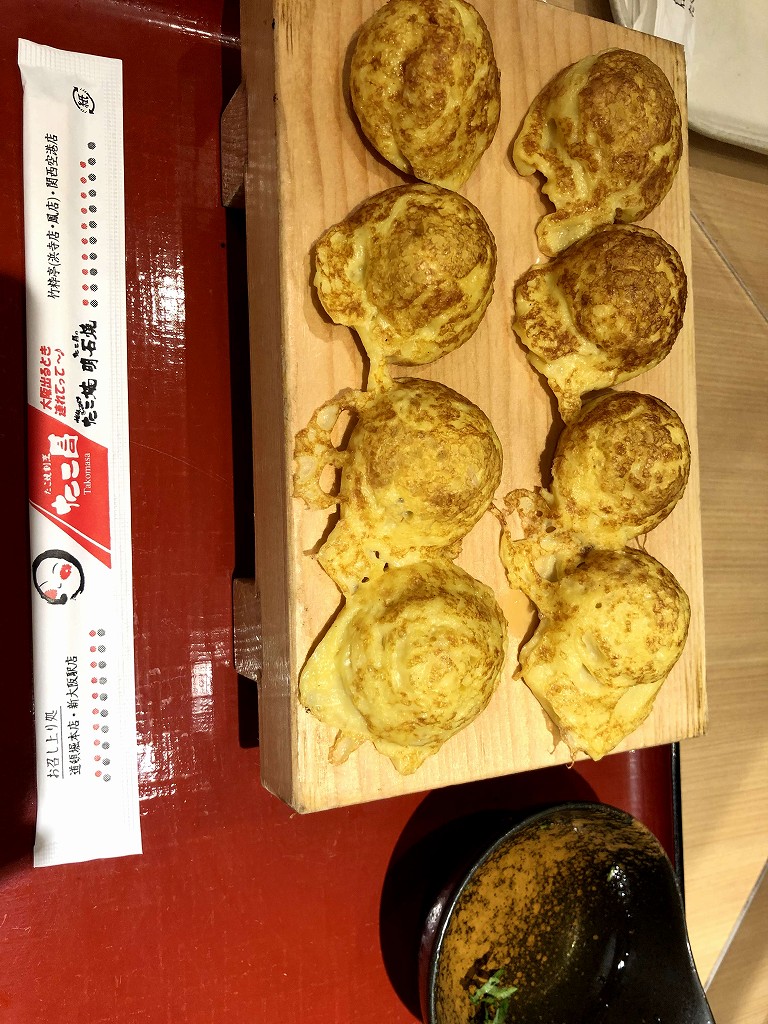 関空のフードコートの明石焼き
