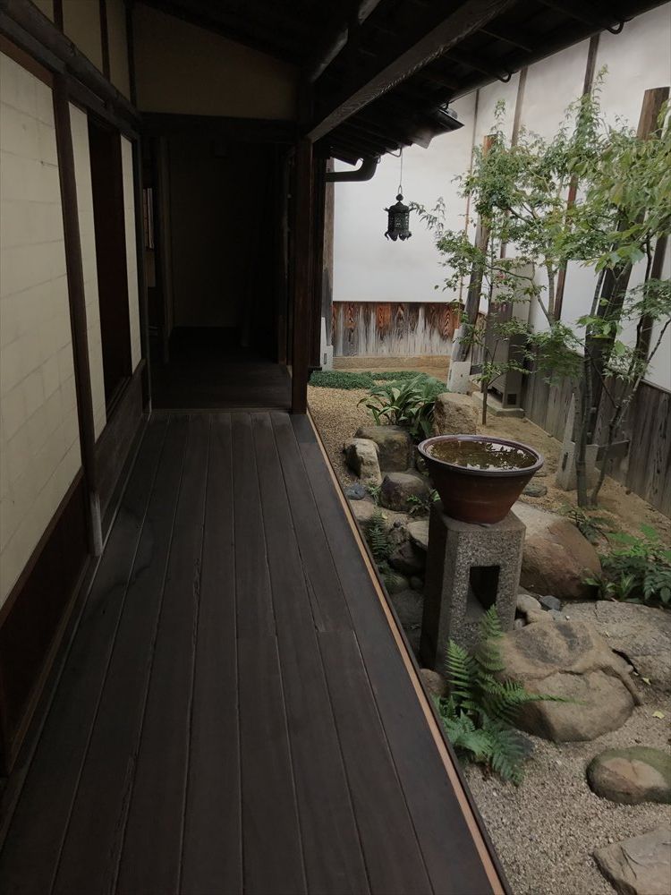 太田家住宅の鶯廊下