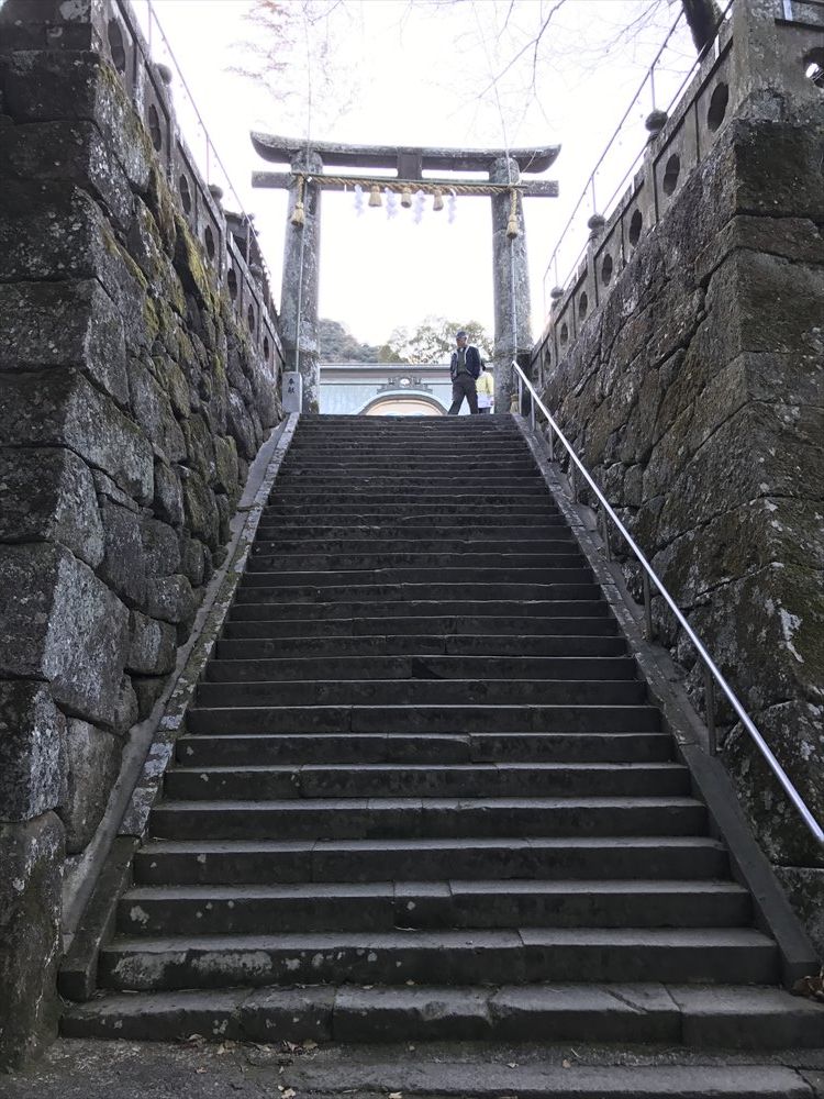 武雄神社の社殿への階段