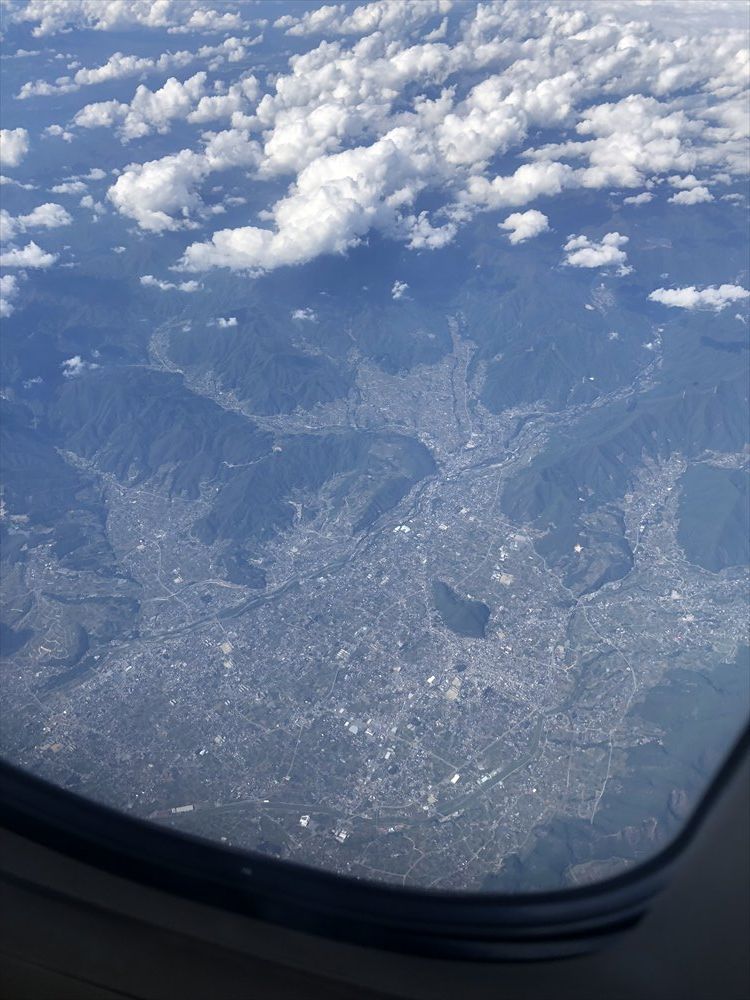 ANA1101便から見た甲府盆地