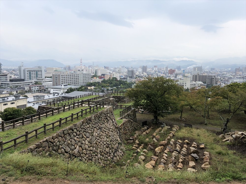 鳥取城跡の山頂までの道のり5