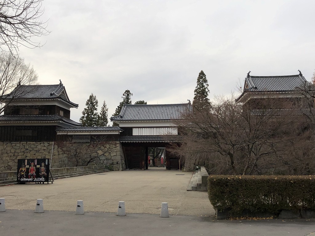 上田城の本丸東虎口の櫓門1