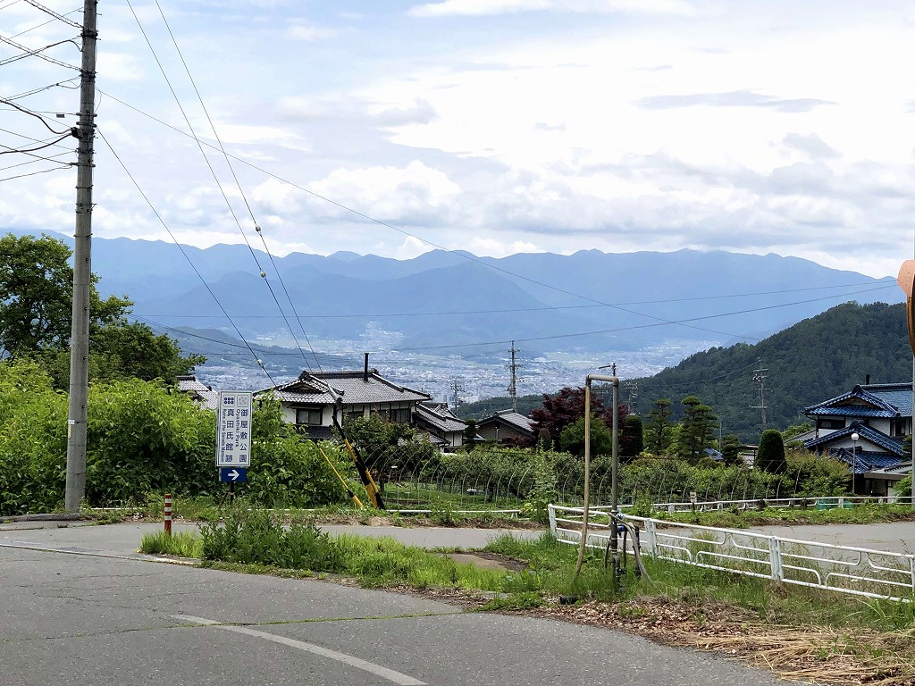 真田氏居館跡からの上田盆地の眺め