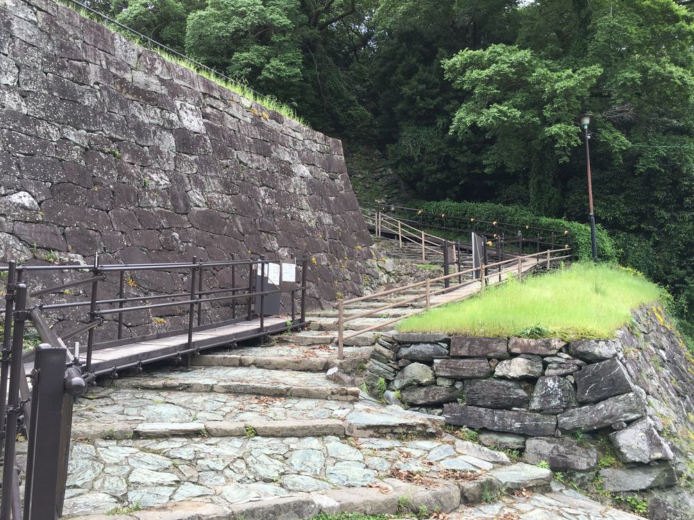 和歌山城の階段3