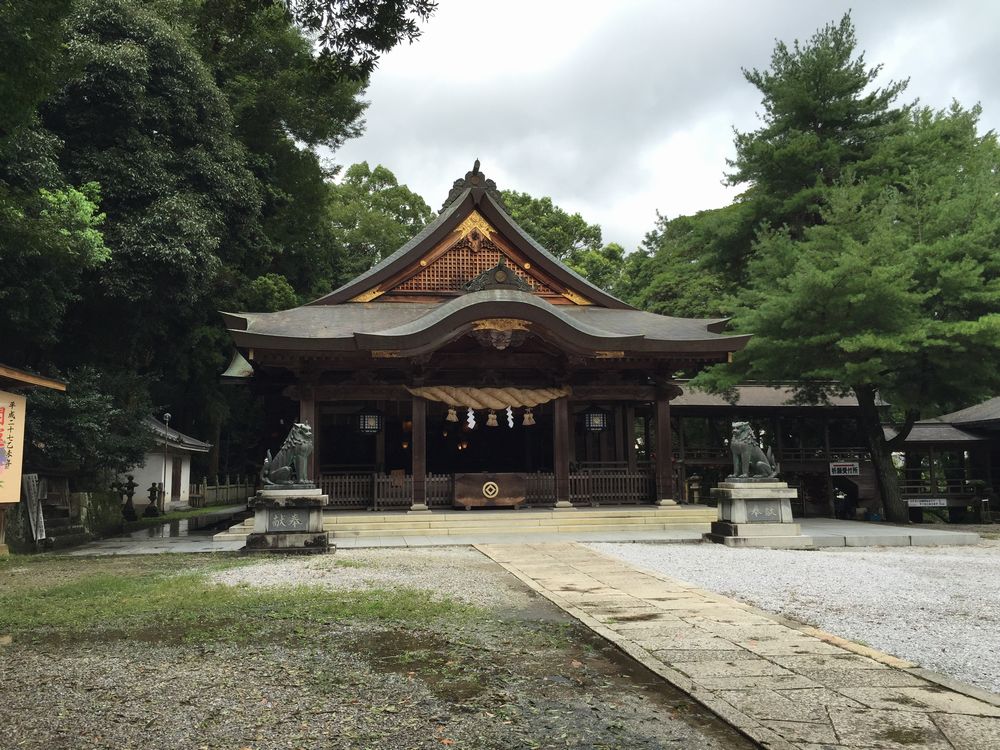和霊神社の石造りの本殿