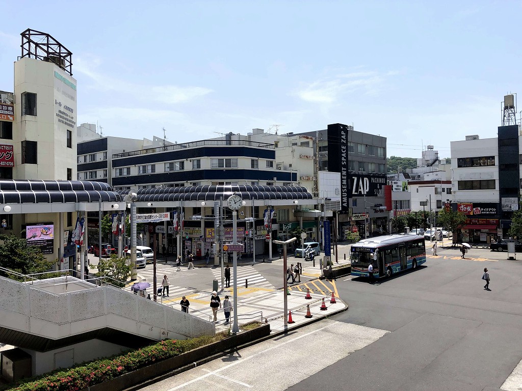 京急久里浜の駅前風景1