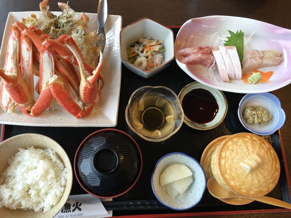 米子の漁火の松葉ガニ定食