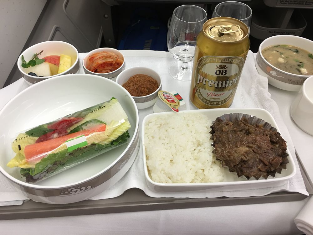 アシアナ航空1065便ビジネスクラスの機内食