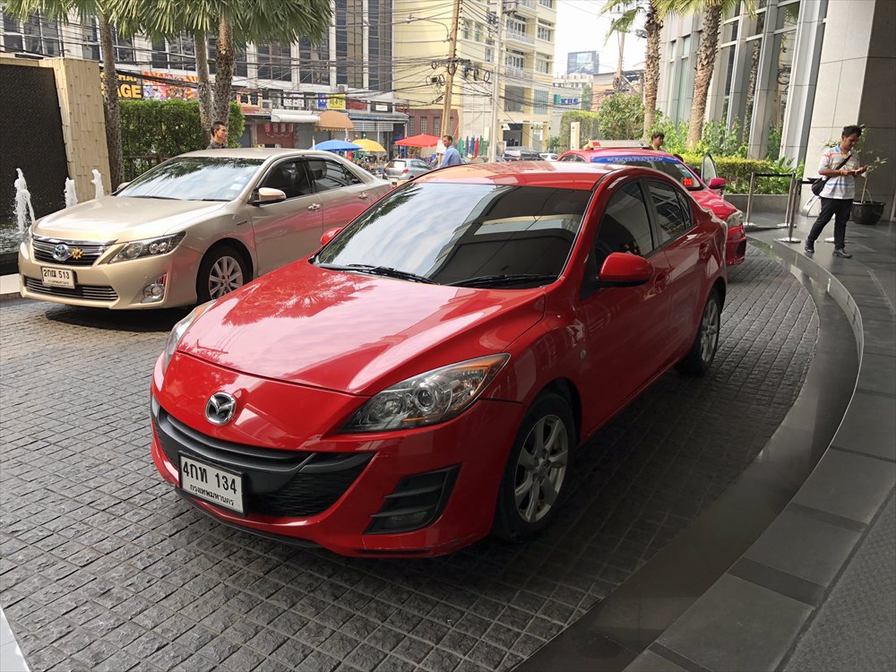 MAZDA3（アクセラ）のGrabタクシー