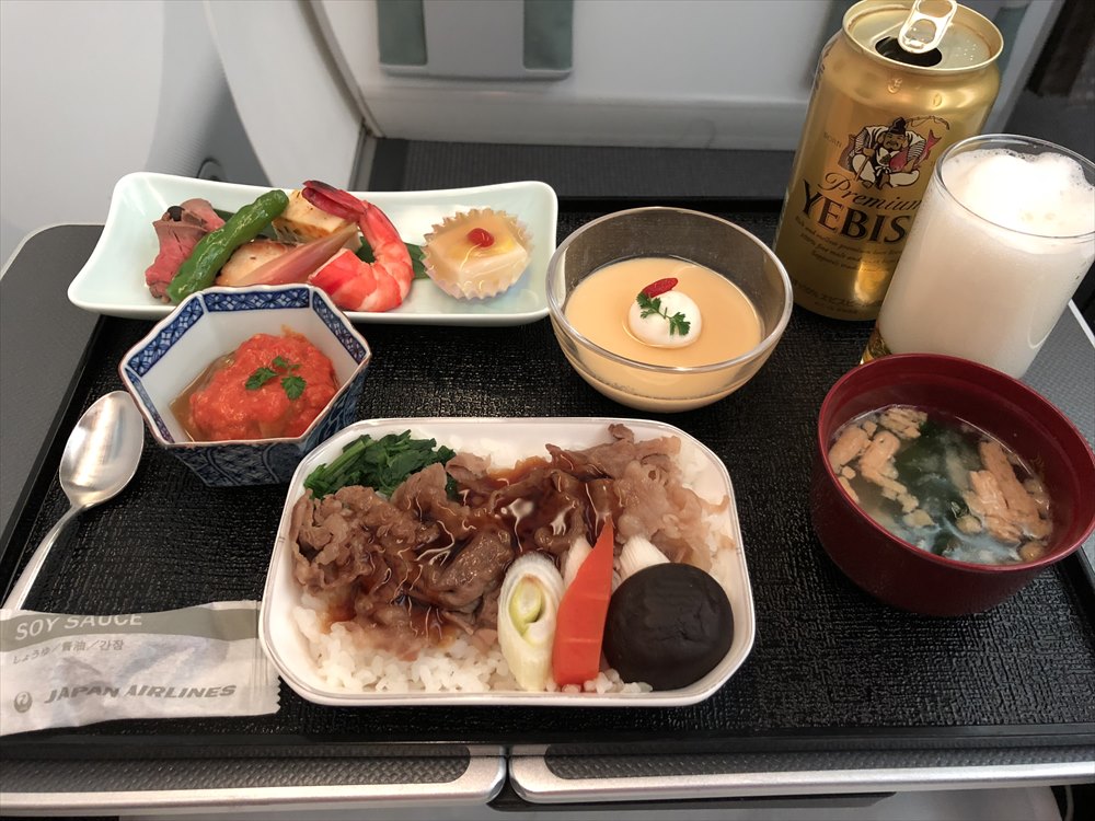 JAL94便（ソウル金浦-羽田）ビジネスクラスの機内食