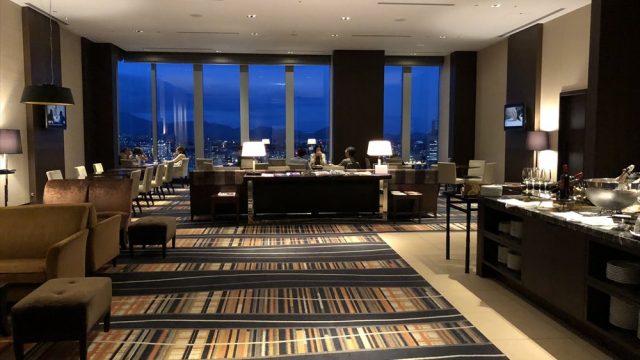 SPG・マリオットホテル・リッツカールトンホテルのクラブラウンジ