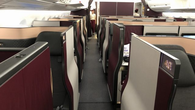 カタール航空のQR813便のQsuite