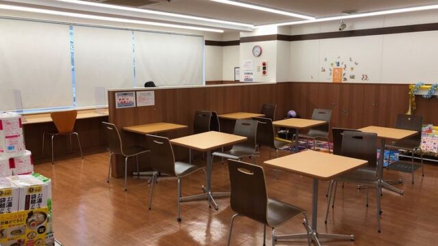 下高井戸のファミマの2階