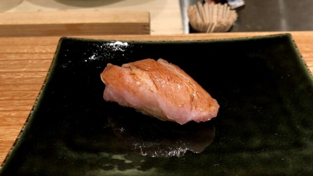 徳島のすし瀬名波の大トロ