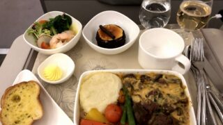 アシアナ航空178便のビジネスクラスの機内食