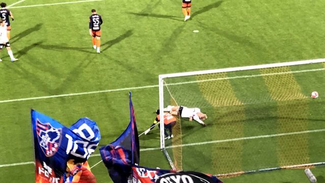 NACK5スタジアムで立ち上がれない安斎颯馬