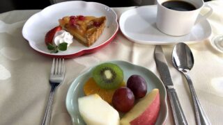 チャイナエアライン103便ビジネスクラスの洋食の機内食