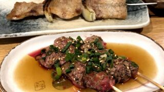 釧路の「崎じぃ」のかみこみ豚と白レバー