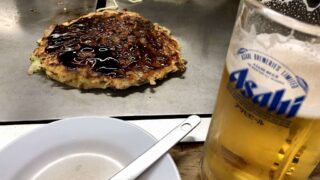 新長田の青森で豚すじ焼き