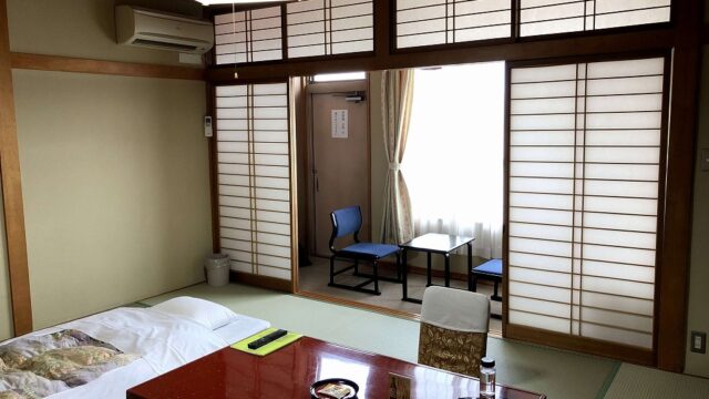 赤湯温泉の丹泉ホテルの和室